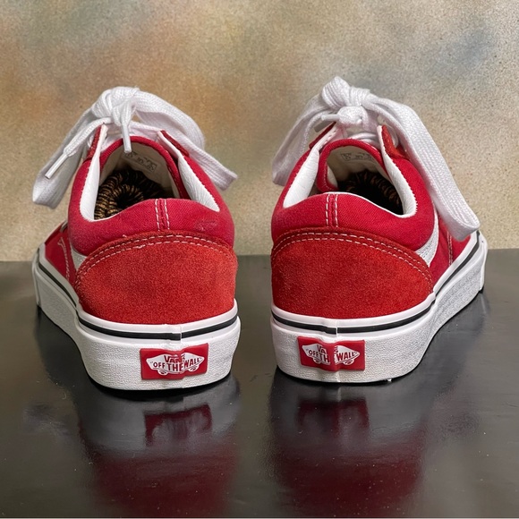 Vans Classic Red Women's Suede / Canvas Sneakers Size 7.5M - Picture 10 of 16